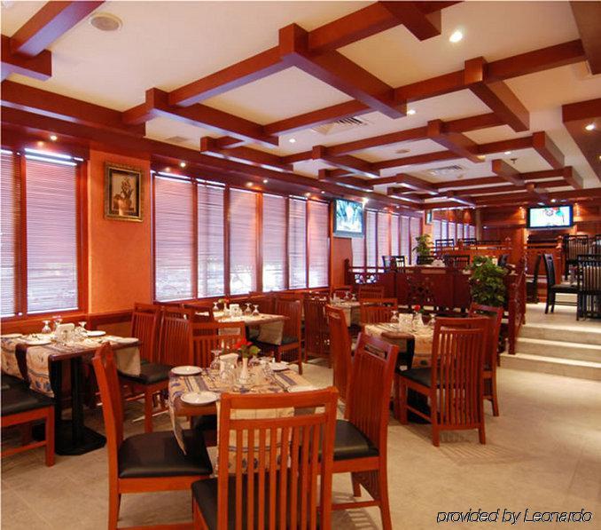 Windsor Tower Hotel Manamah Restaurant foto